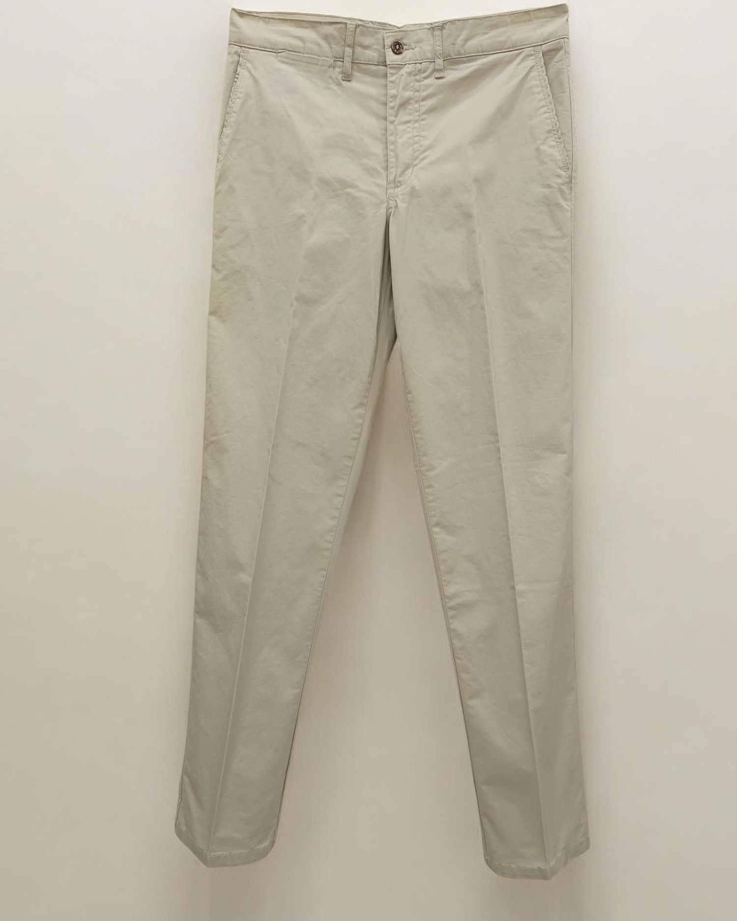 Pantalón chino style LCDN beige