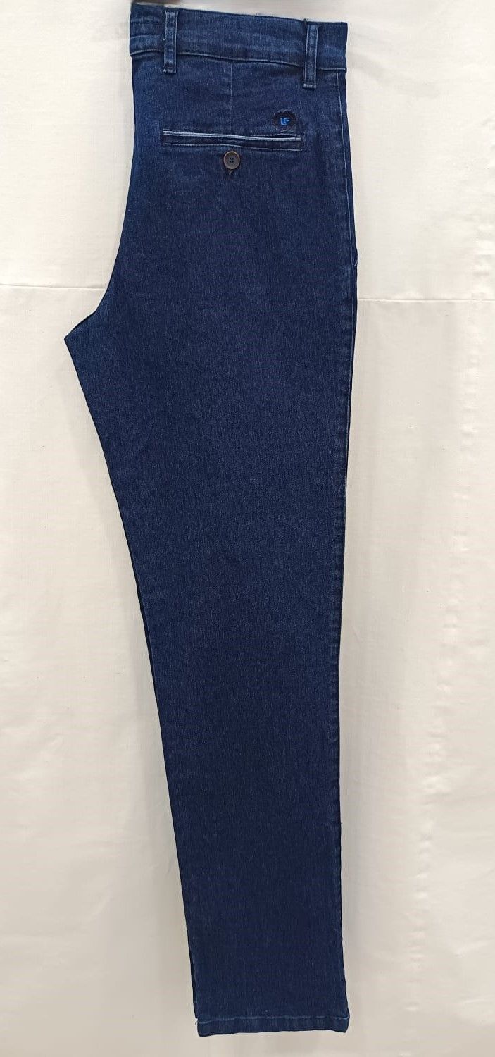 Pantalón vaquero elástico corte chino de tiro alto LCDN hombre