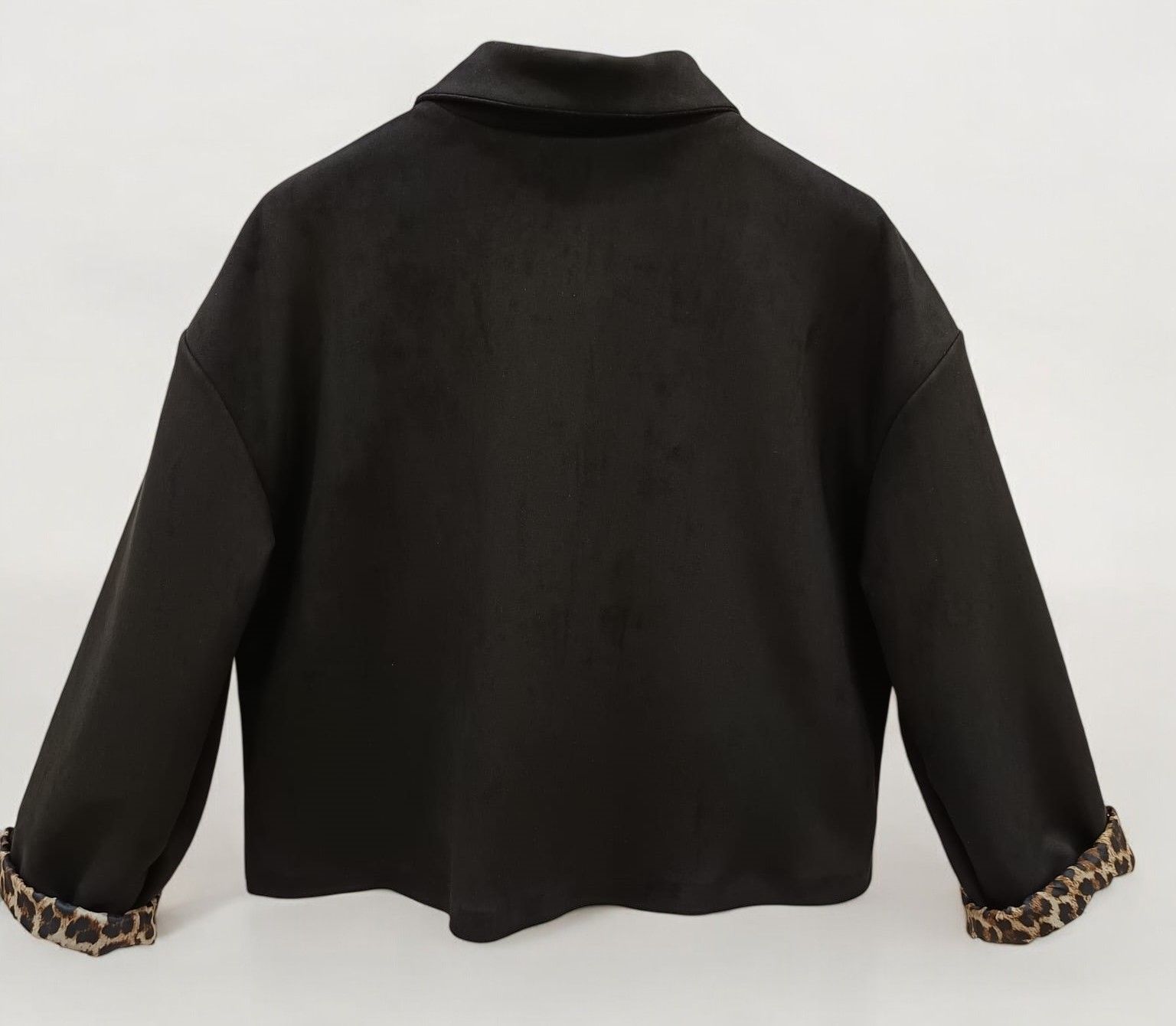 Chaqueta abotonada corte recto con bolsillos mujer - Imagen 5