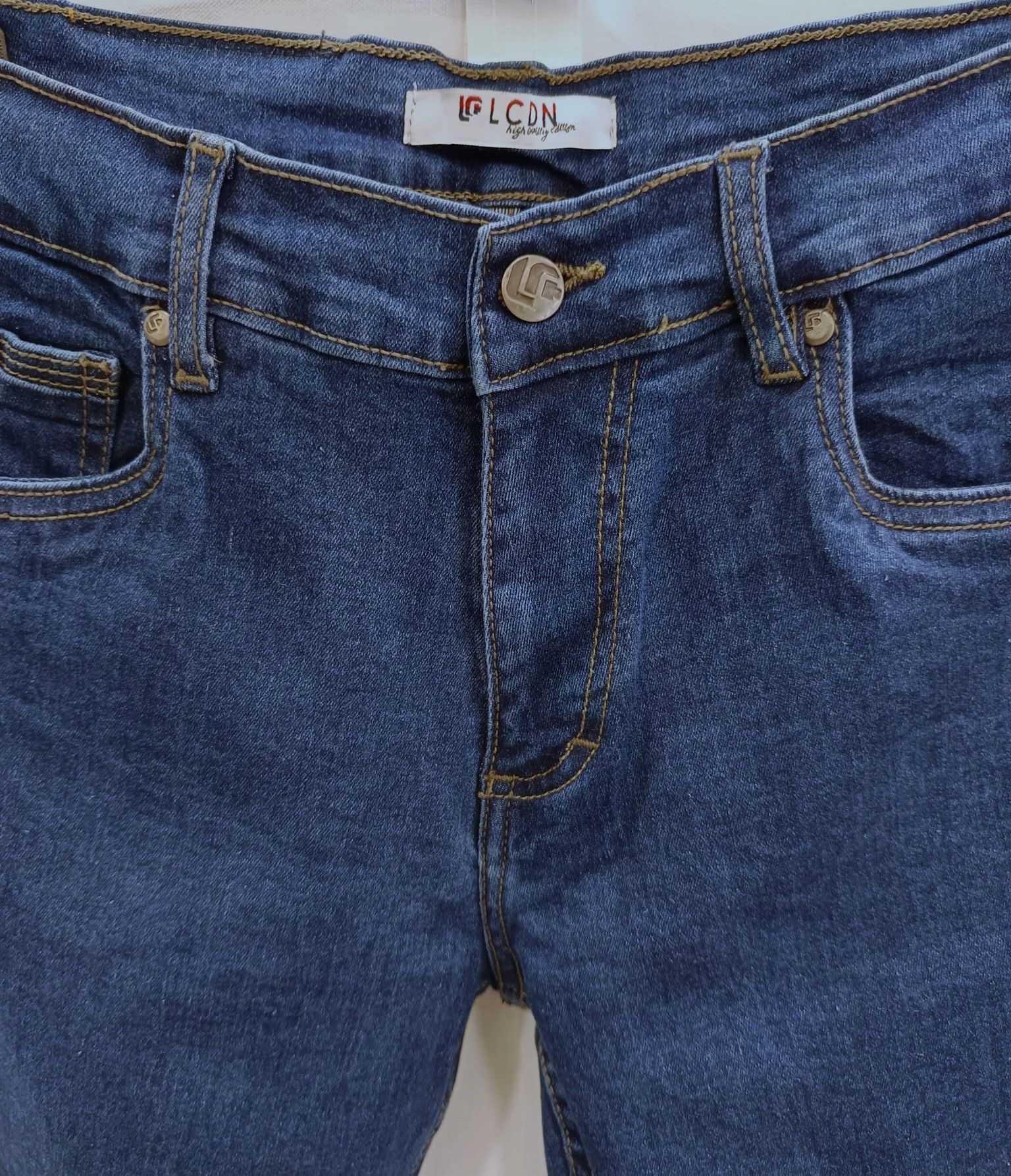 Pantalón vaquero de hombre slim fit algodón elástico LCDN - Imagen 3