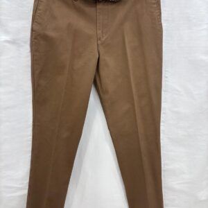 Pantalón algodón chino style avellana con cinturón
