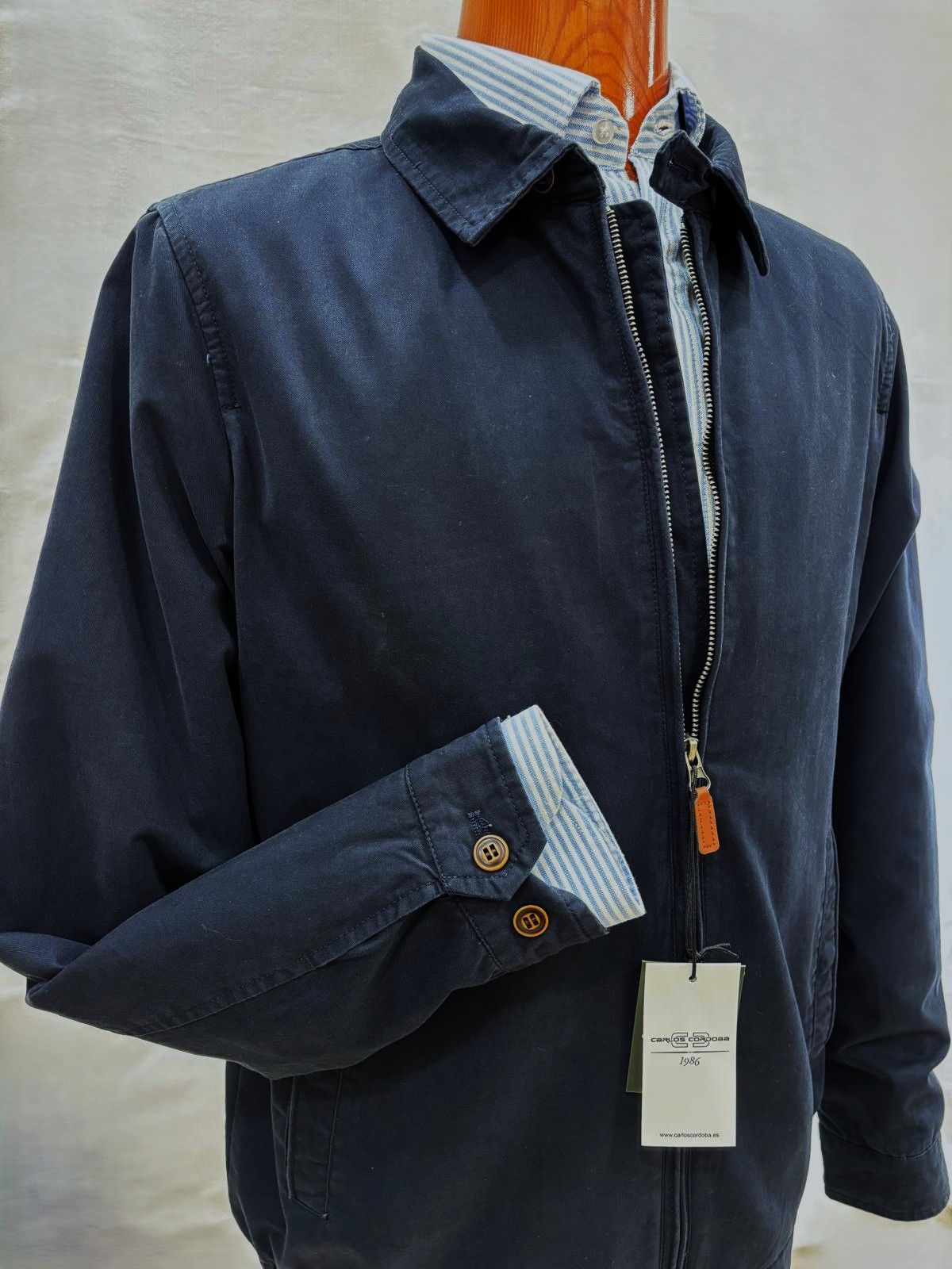Chaqueta de algodón con cremallera azul marino para hombre - Imagen 4