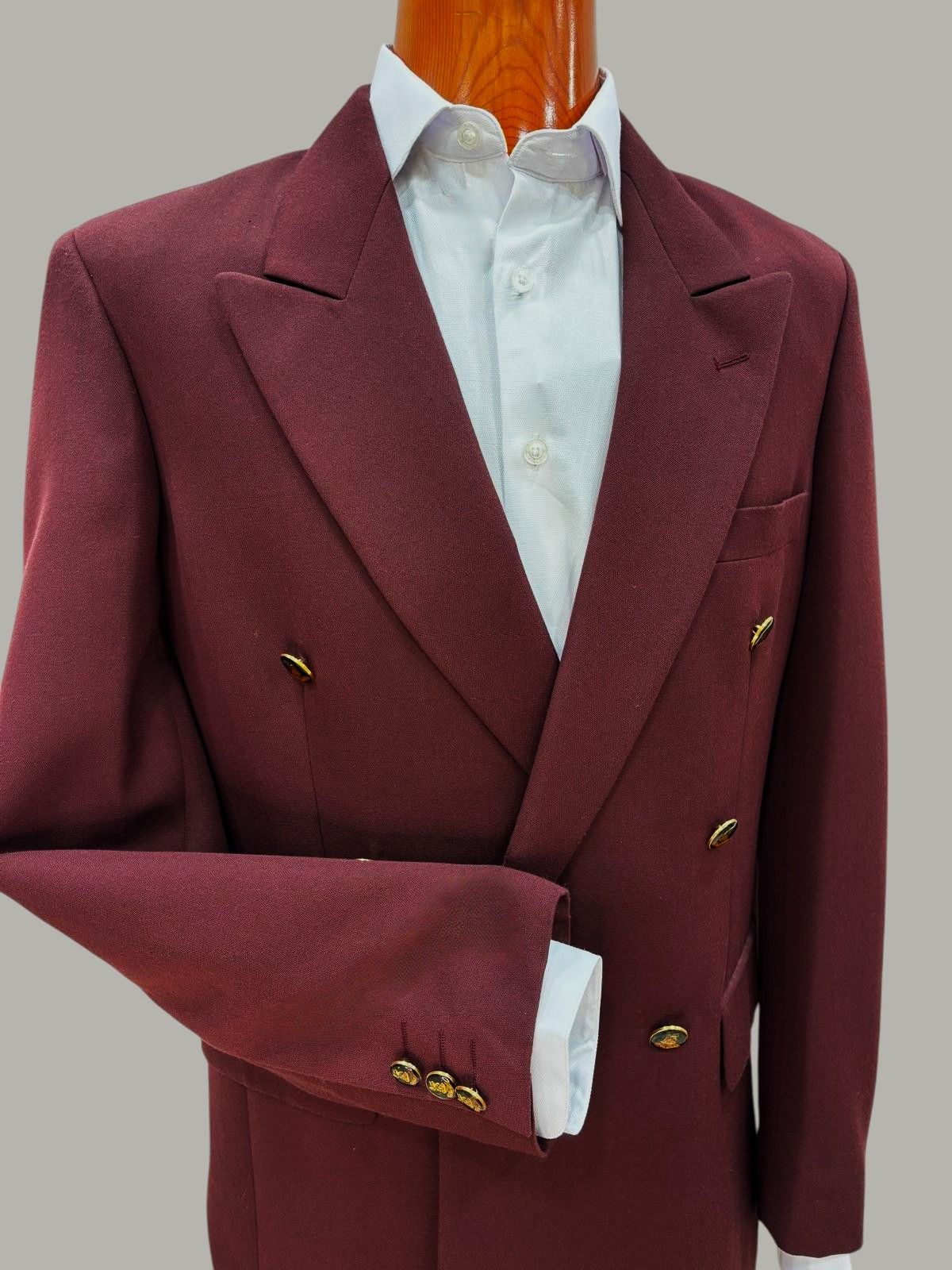 Chaqueta cruzada burdeos doble botonadura y solapas hombre - Imagen 2