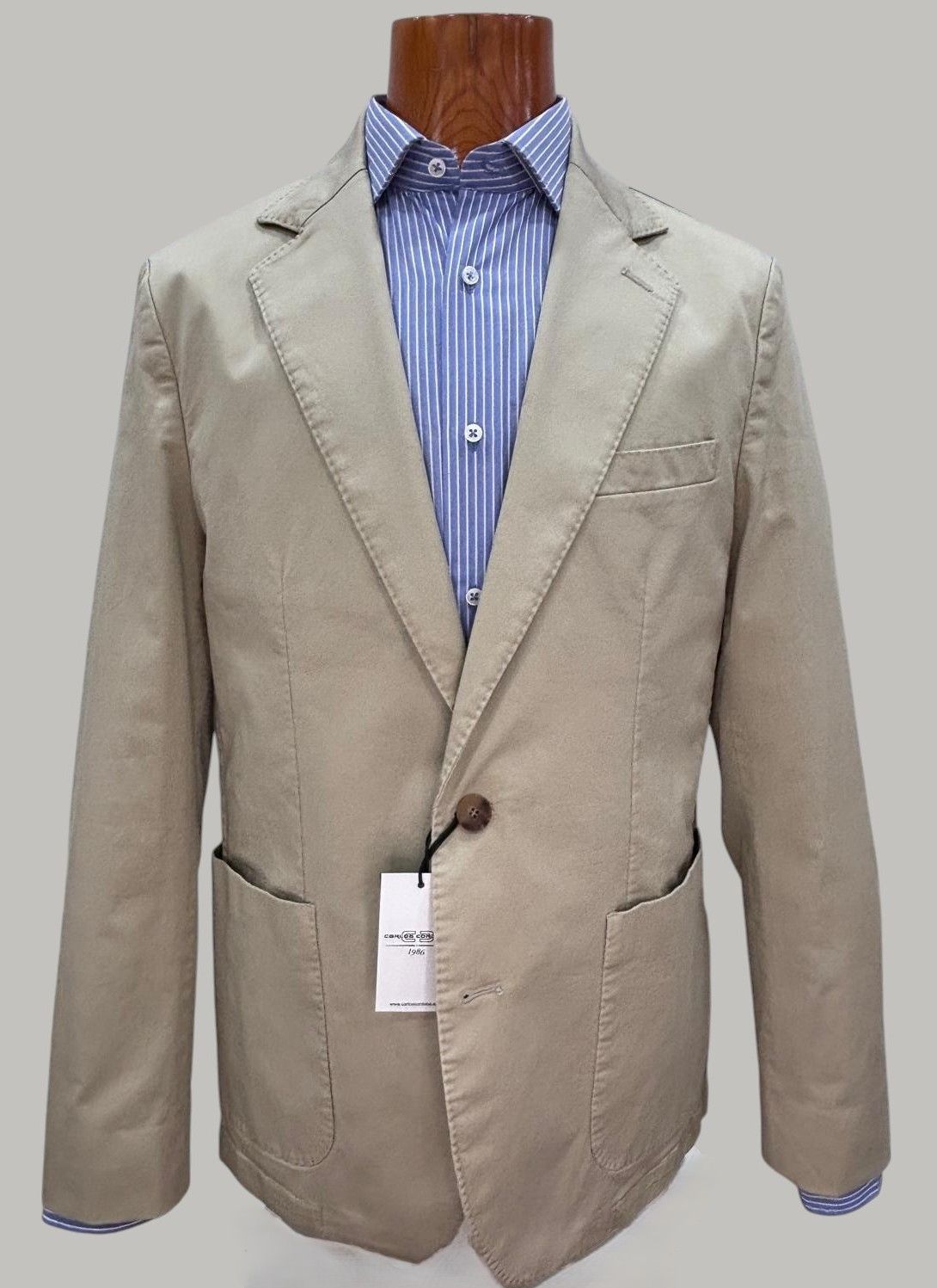 Americana de algodón tailored fit con bolsillos de parche hombre