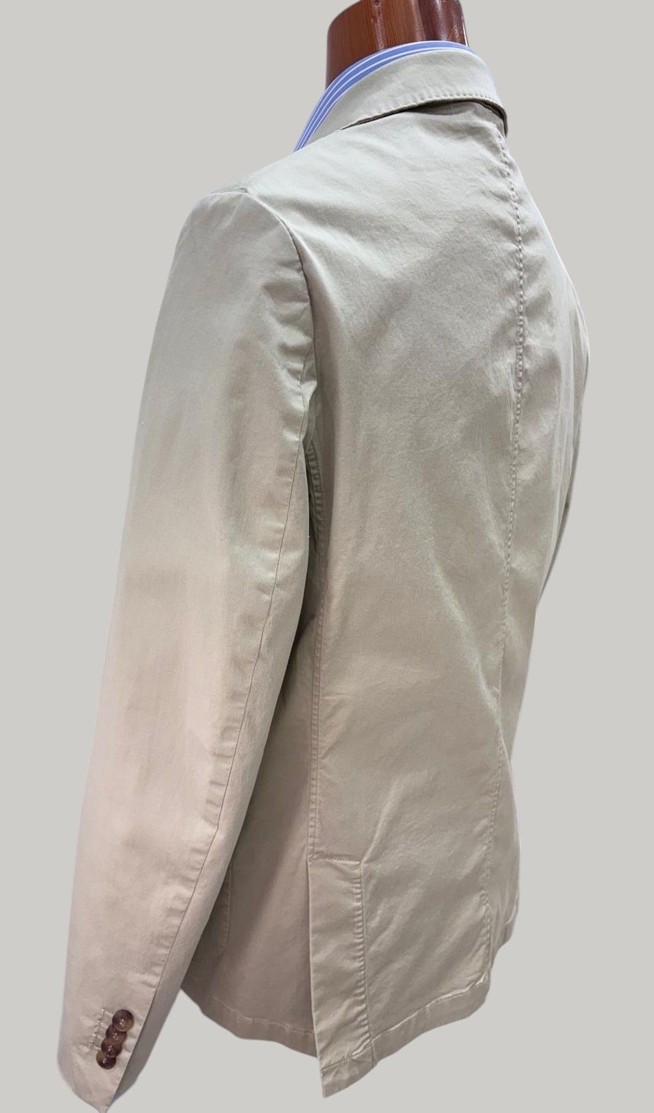 Americana de algodón tailored fit con bolsillos de parche hombre - Imagen 3