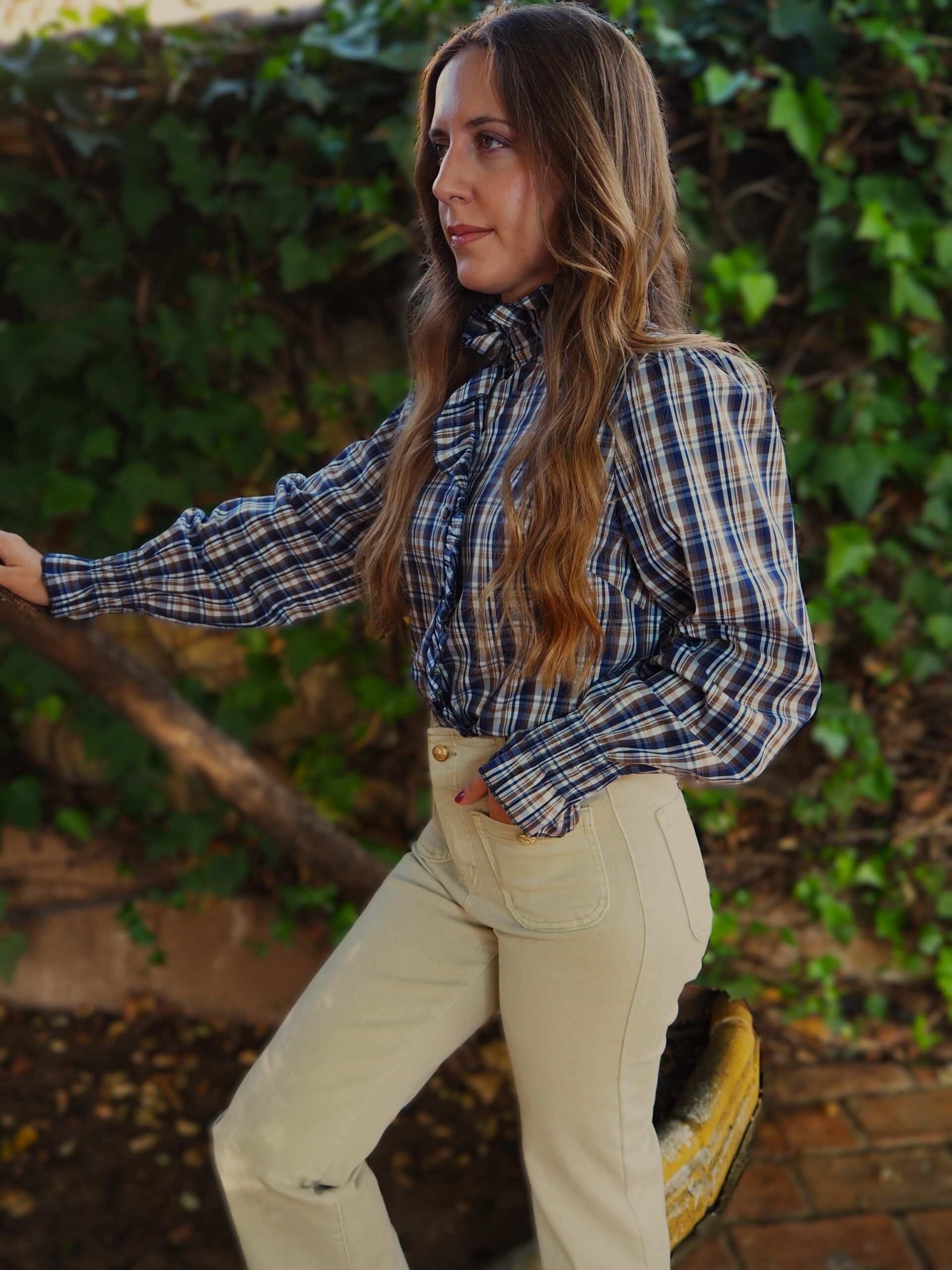 Blusa cuadros cuello alzado mujer - Imagen 4