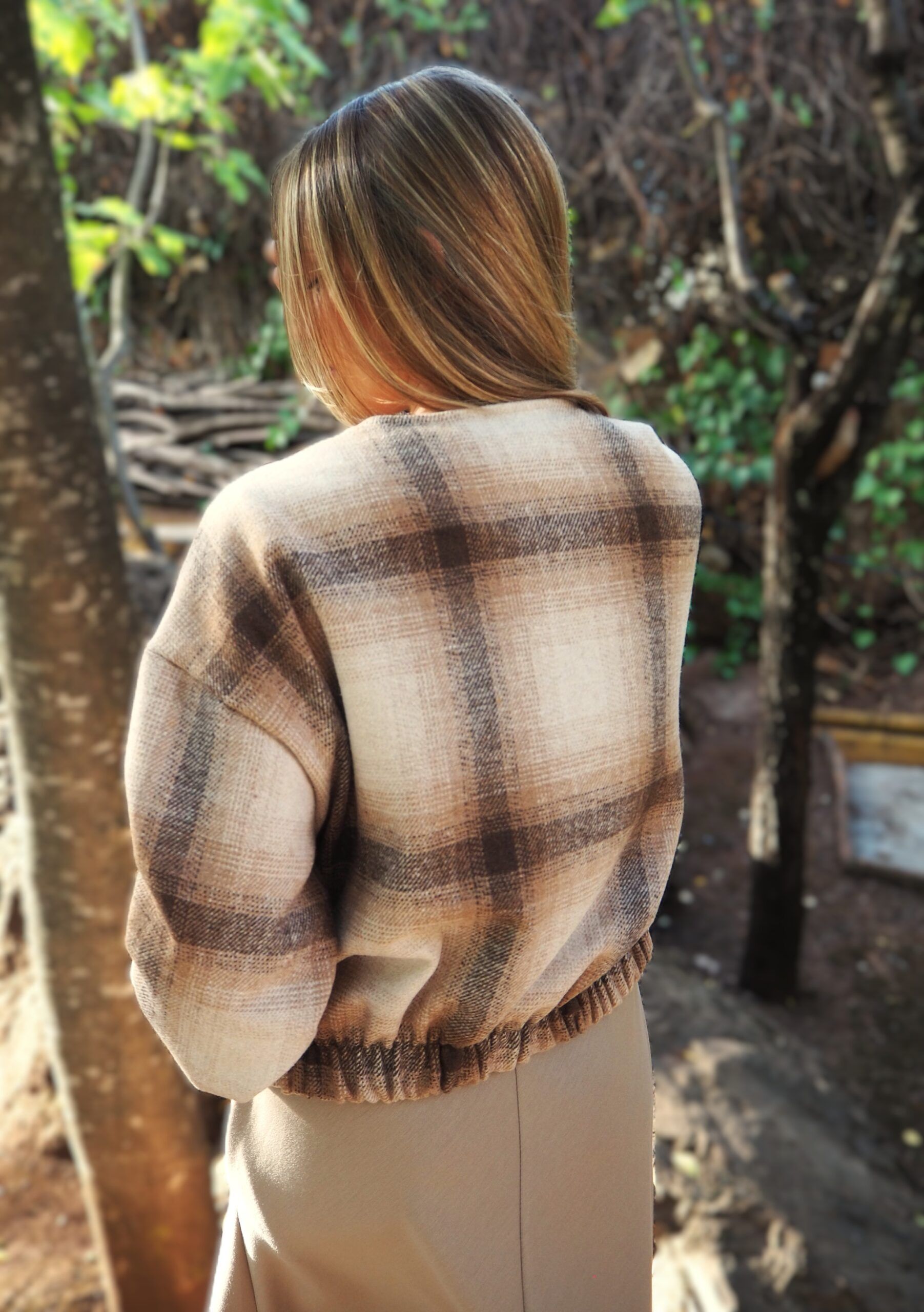 Chaqueta bomber de paño cuadros para mujer - Imagen 4