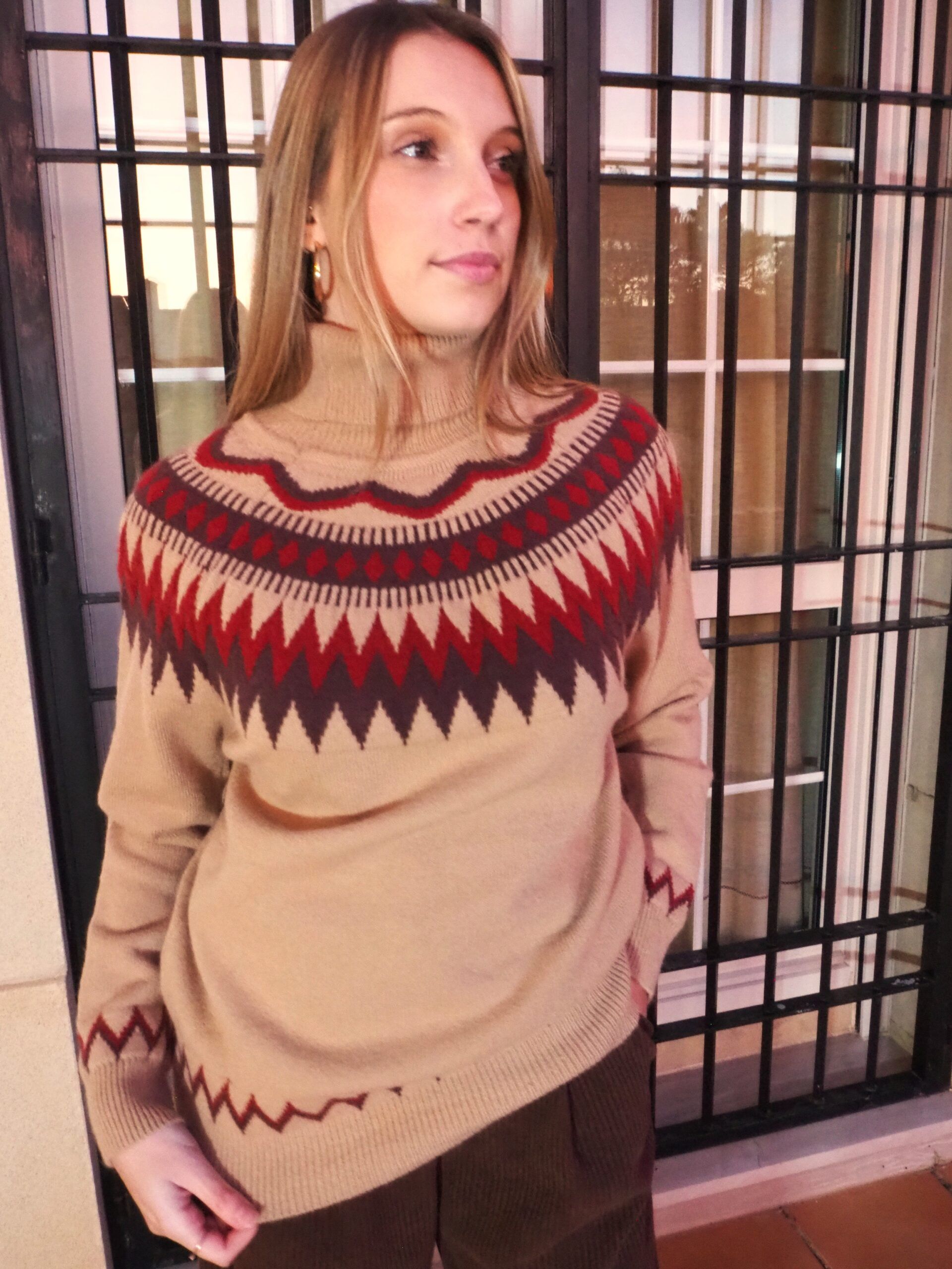 Jersey jacquard de cuello vuelto para mujer - Imagen 4