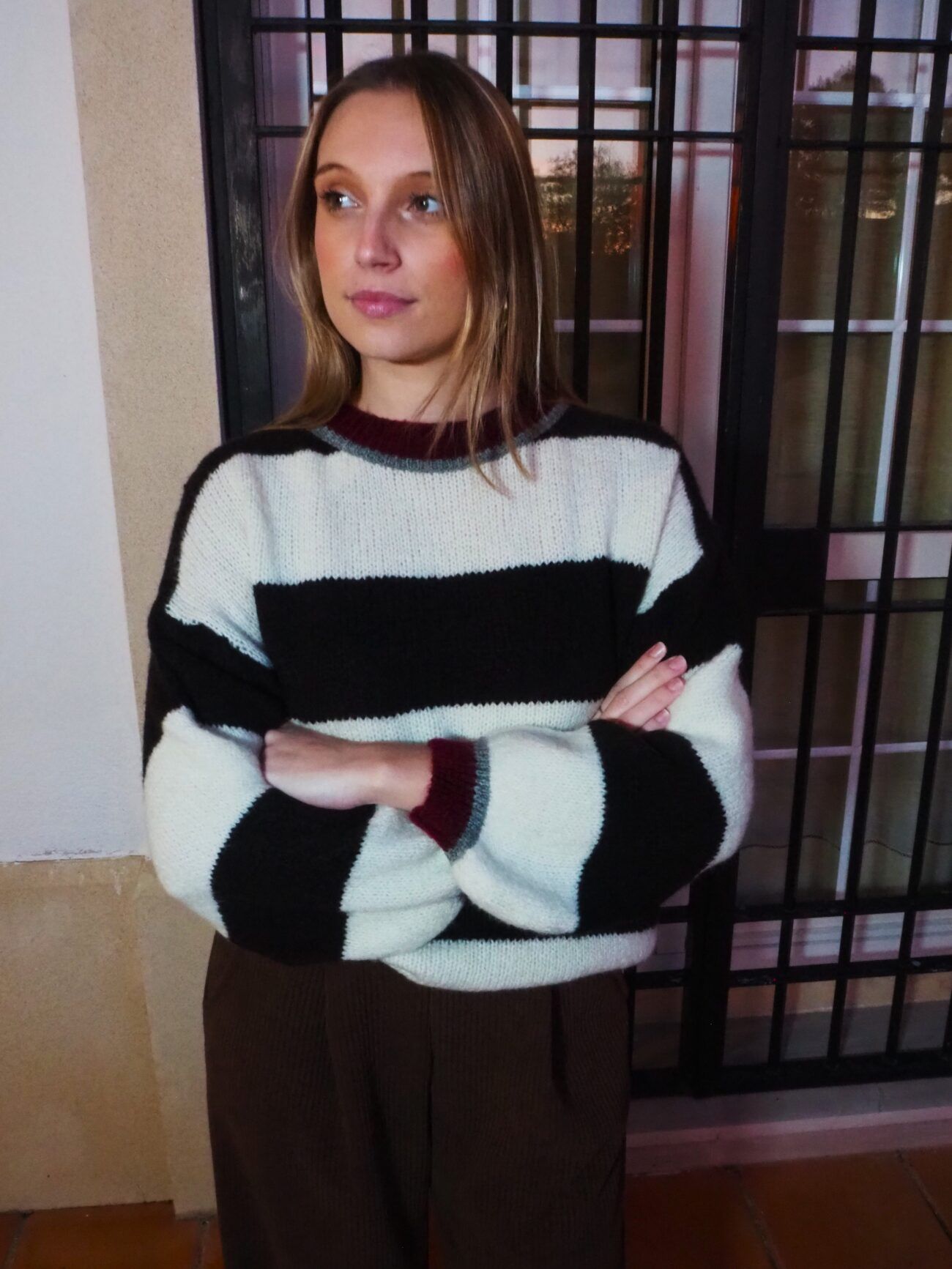 Jersey de rayas contraste de punto gordito mujer