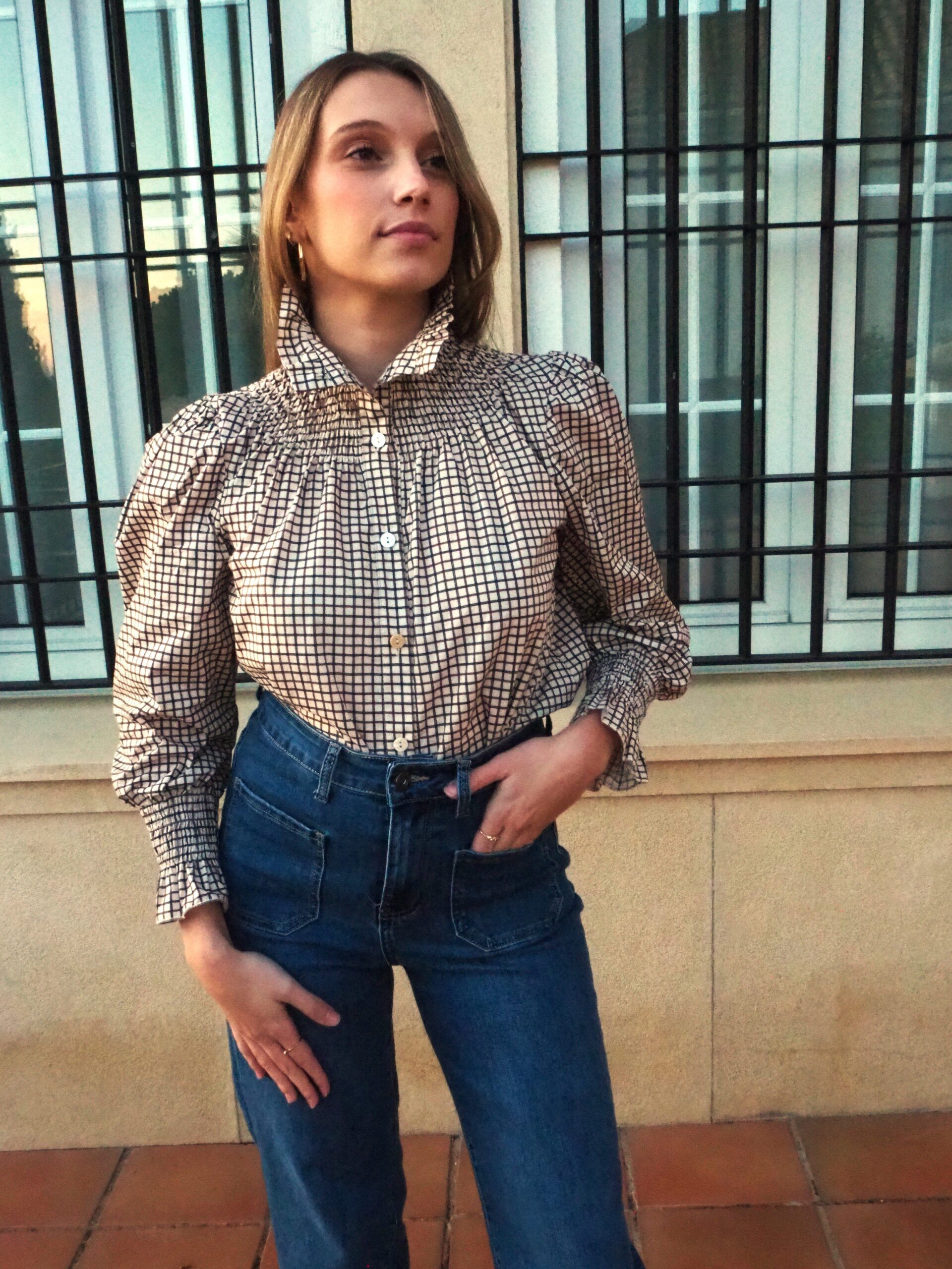 Pantalón vaquero elástico recto de tiro de alto - Imagen 5