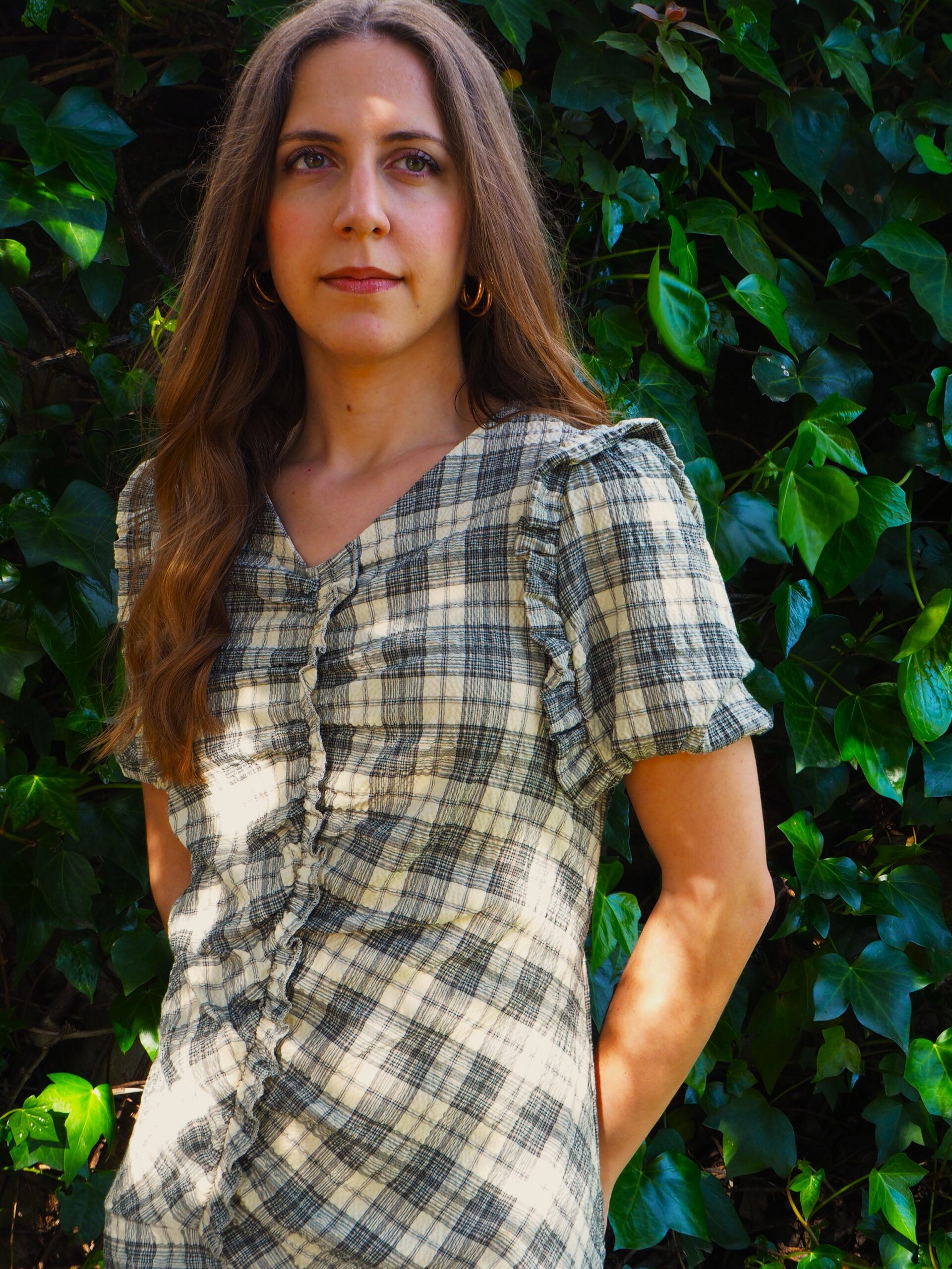 Vestido drapeado de cuadros asimétrico mujer - Imagen 10