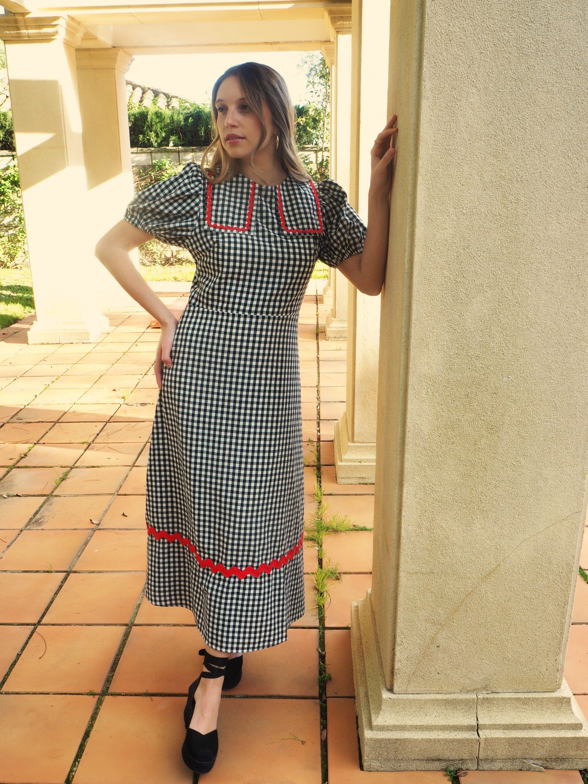Vestido midi estampado vichy cuello bebé y manga farol mujer - Imagen 3