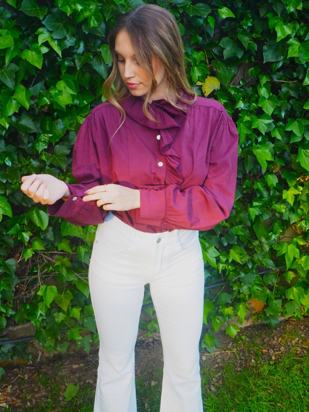 Blusa algodón granate cuello alzado mujer