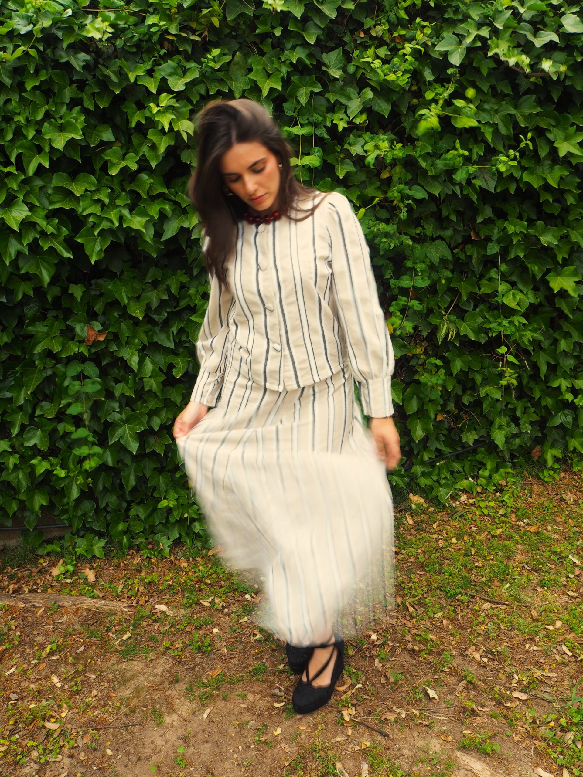 Chaqueta raya hebrea manga abullonada mujer beige - Imagen 9