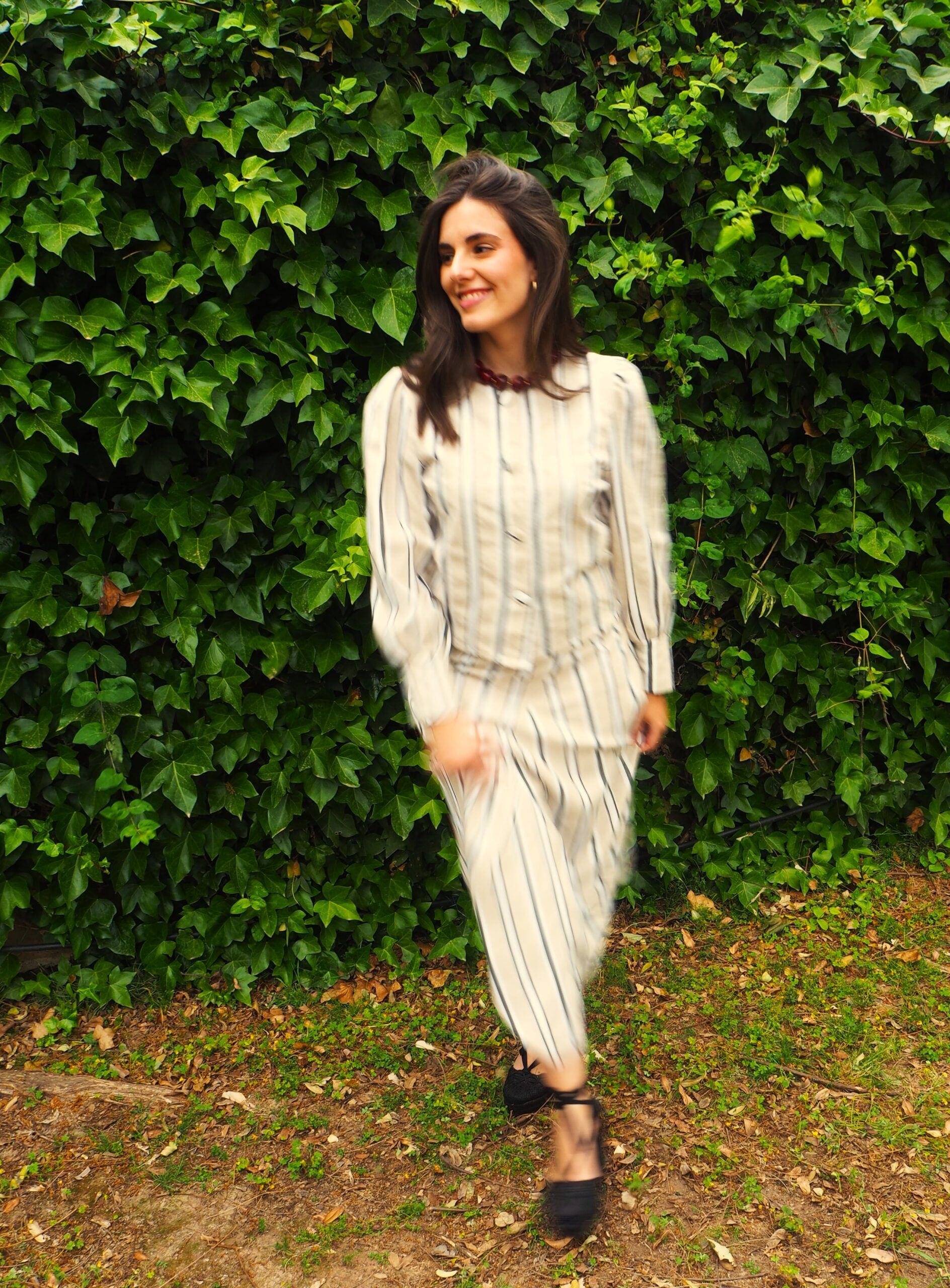 Falda raya hebrea largo asimétrico mujer beige - Imagen 5