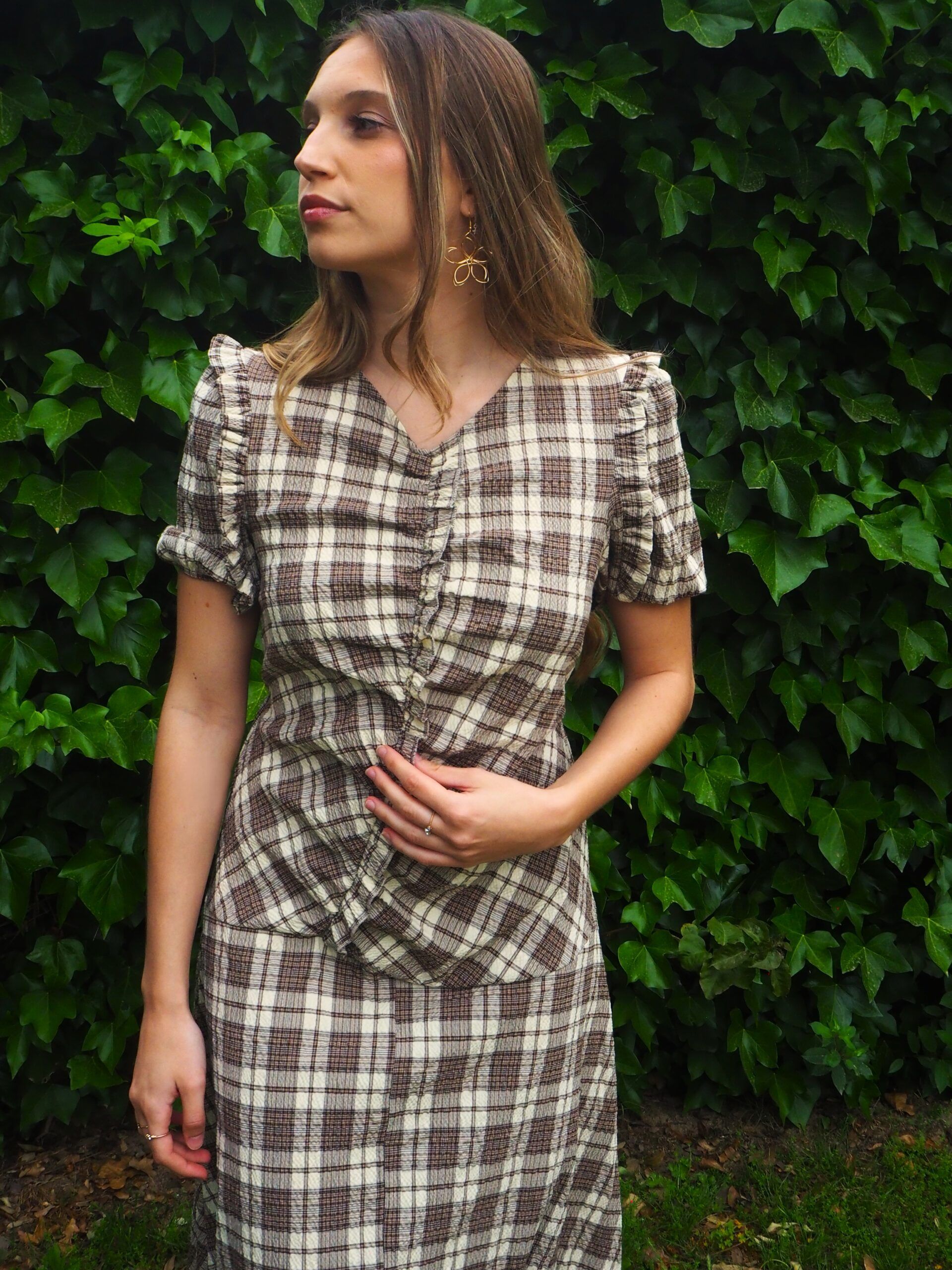 Vestido drapeado de cuadros asimétrico mujer - Imagen 16
