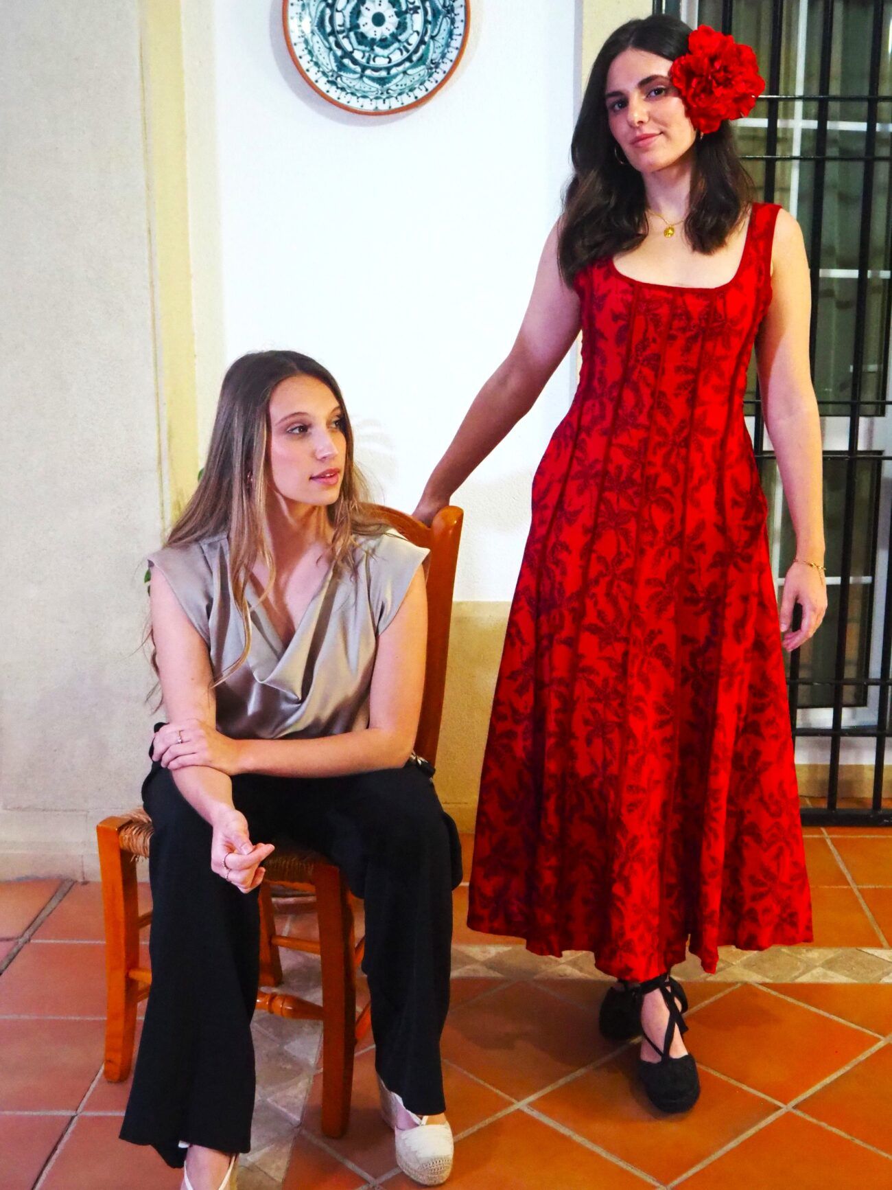 Pantalón fluido mujer con pañuelo negro