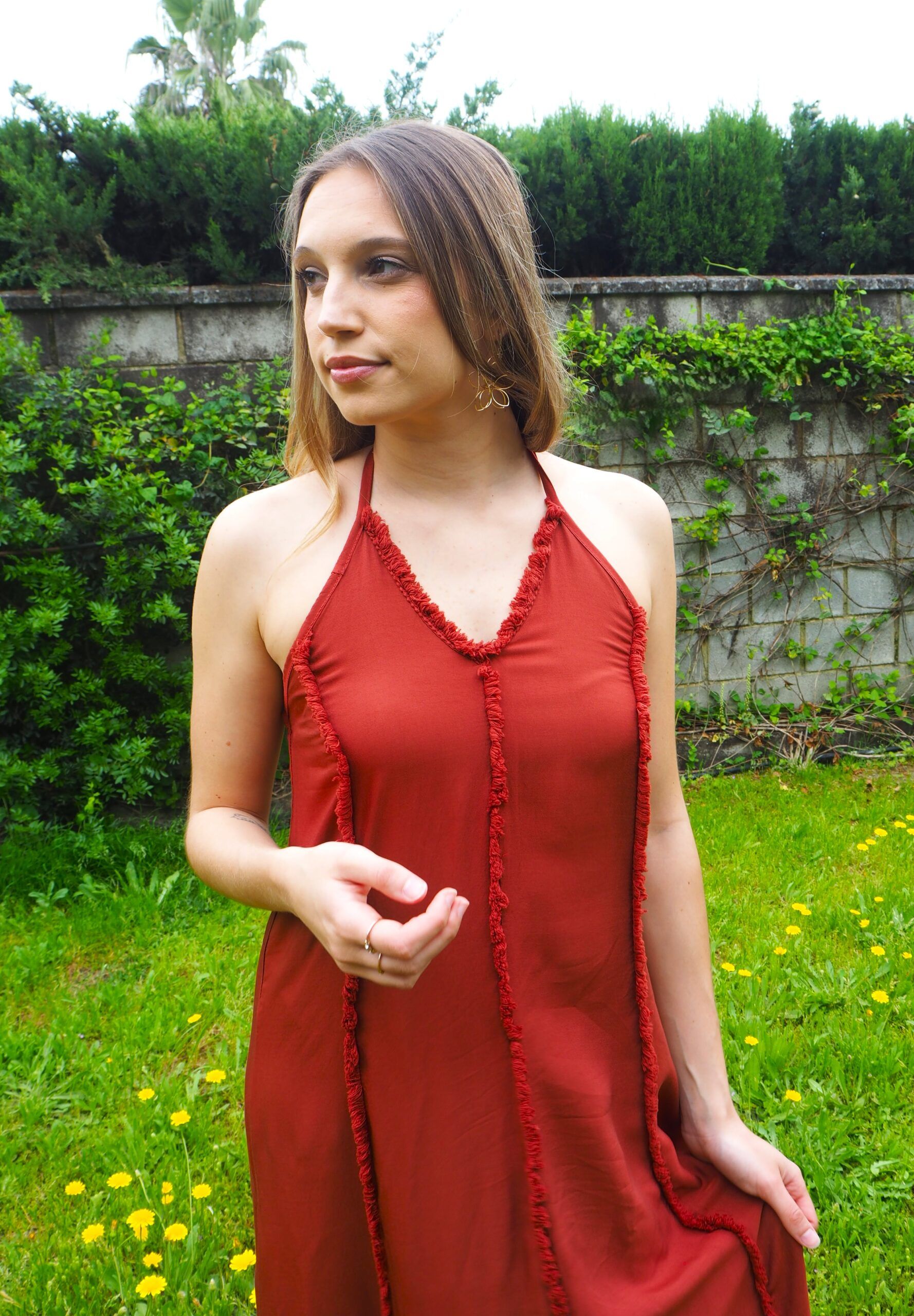 Vestido midi cuello halter atado y espalda descubierta teja - Imagen 5