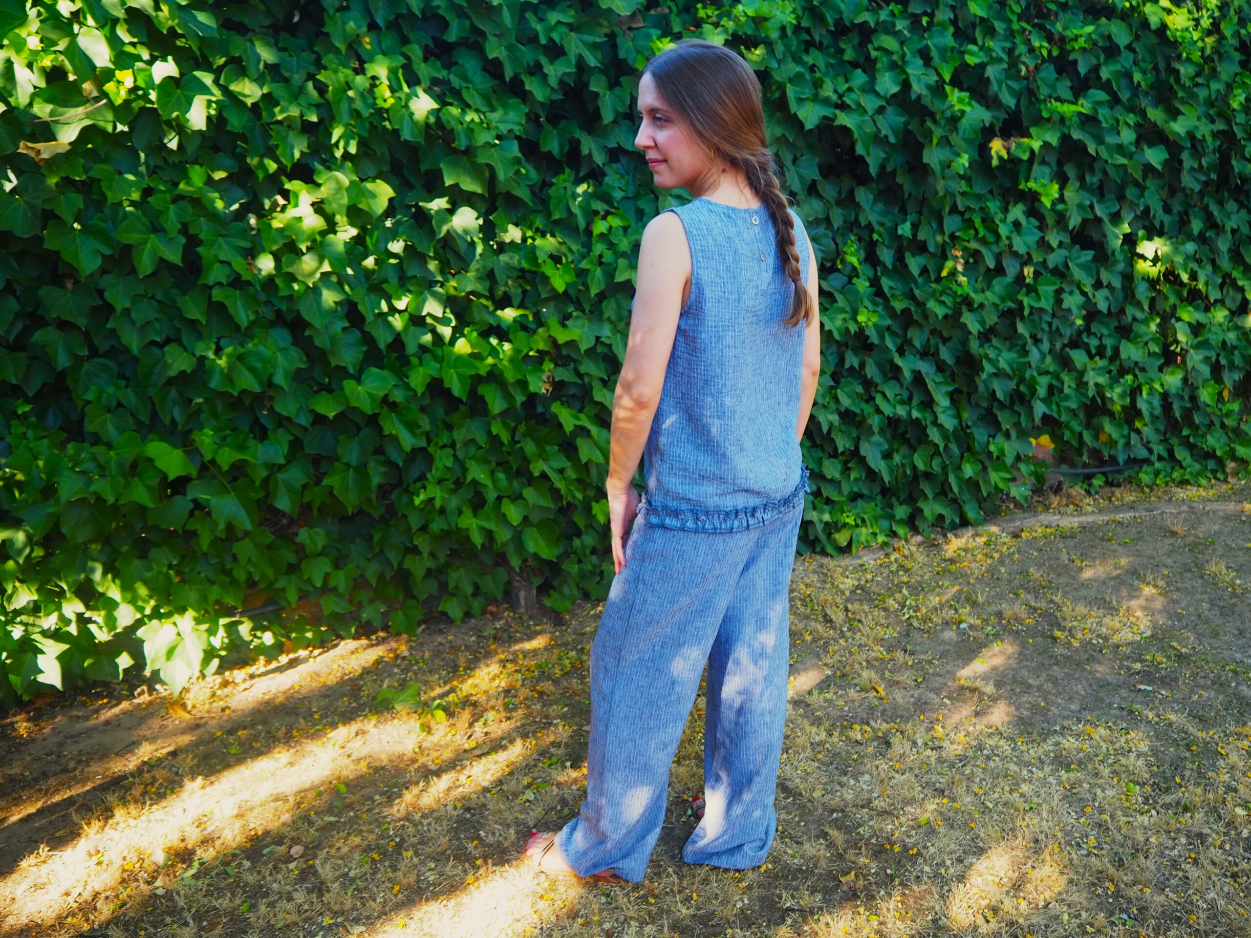 Pantalón de pinzas total look raya diplomática azul - Imagen 2
