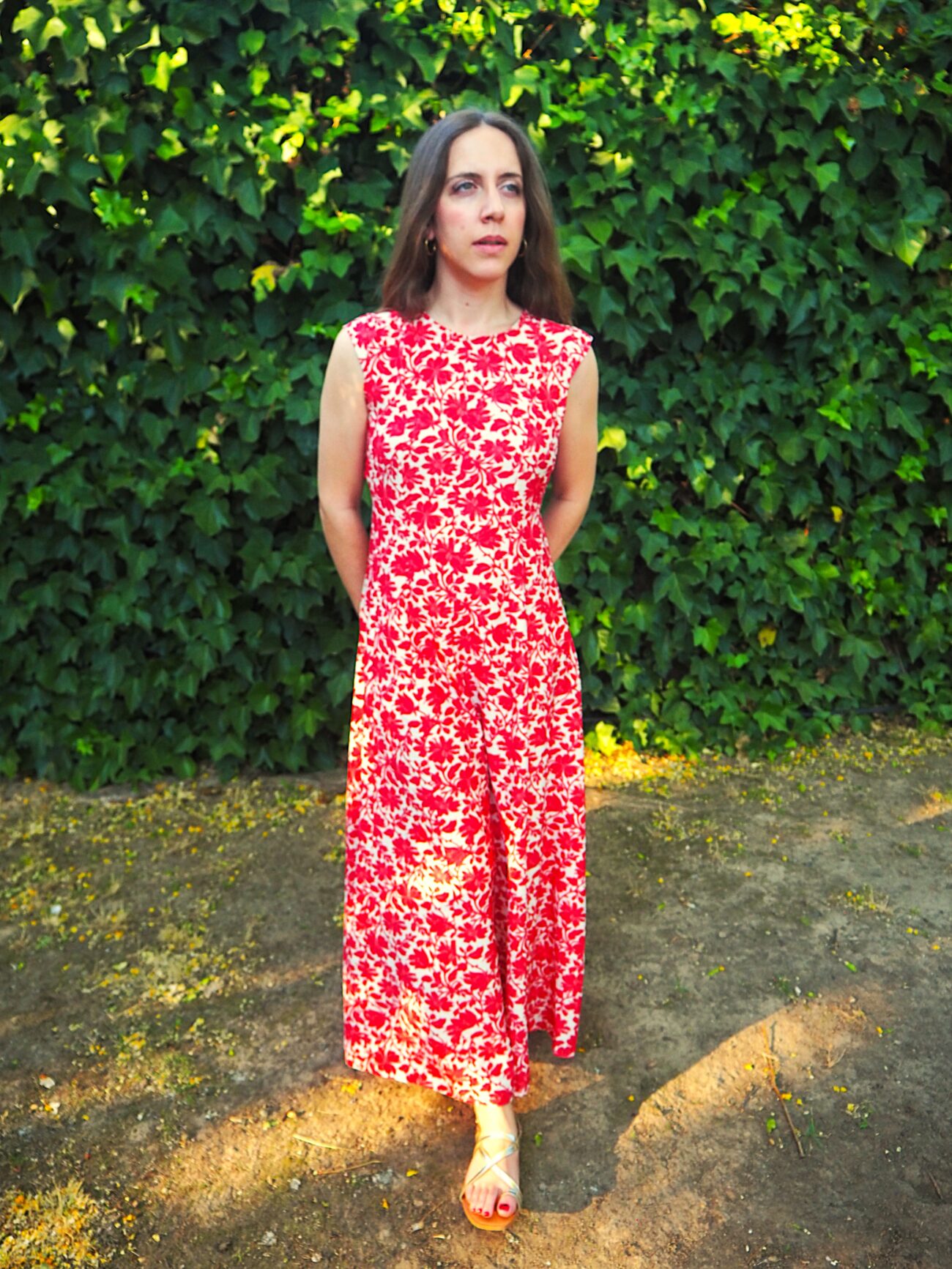 Vestido midi entallado con estampado floral mujer