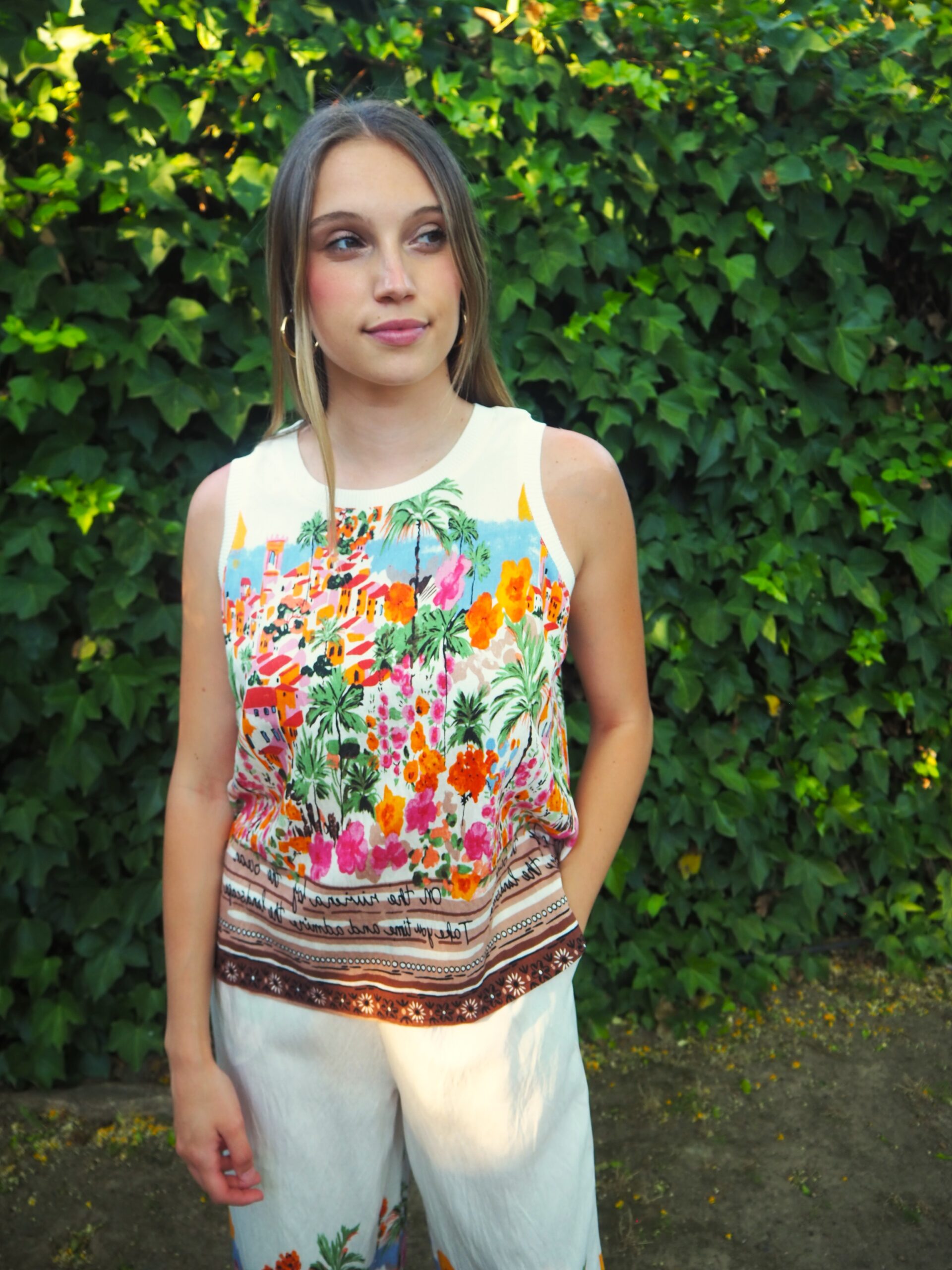 Blusa sisa y cuello redondo conjunto mediterráneo mujer - Imagen 3