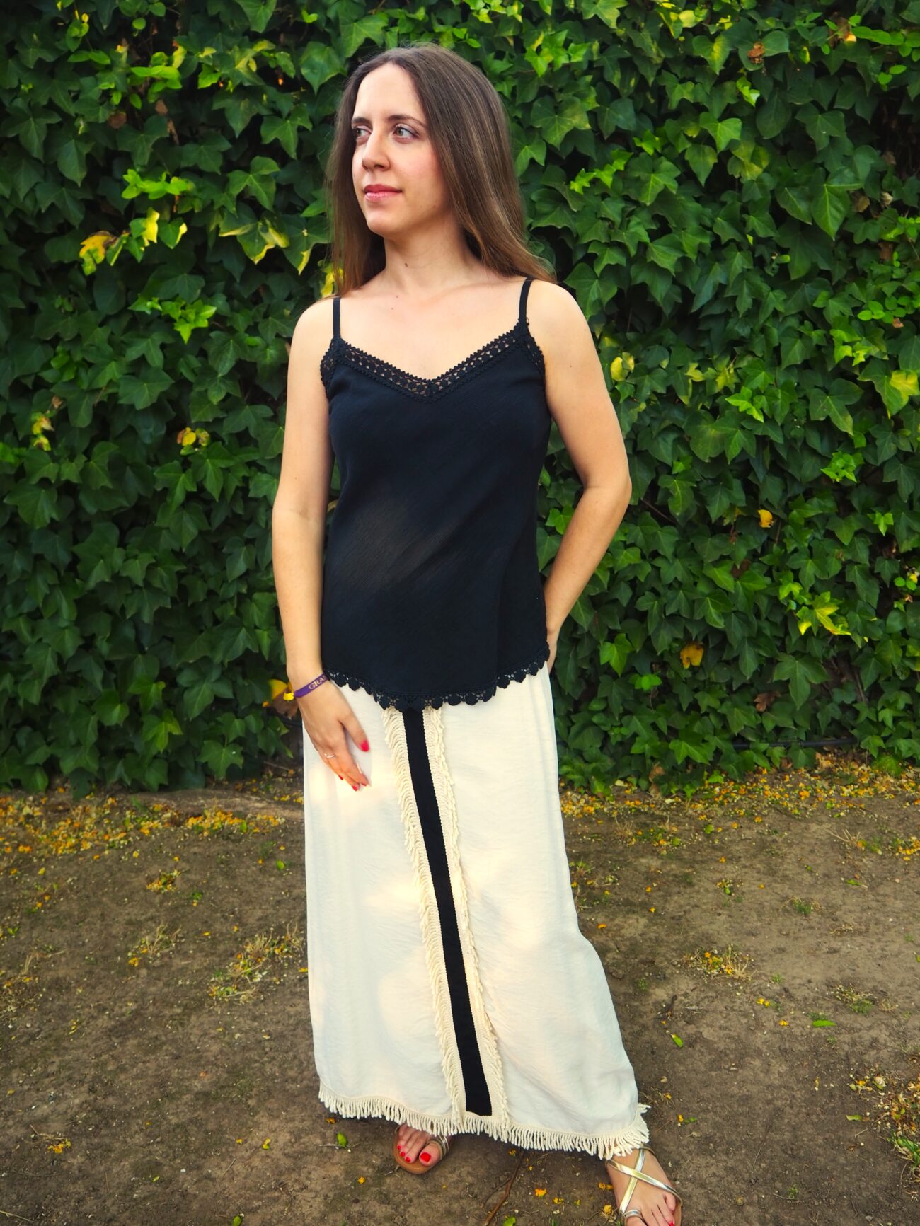 Falda midi tribu desflecada mujer