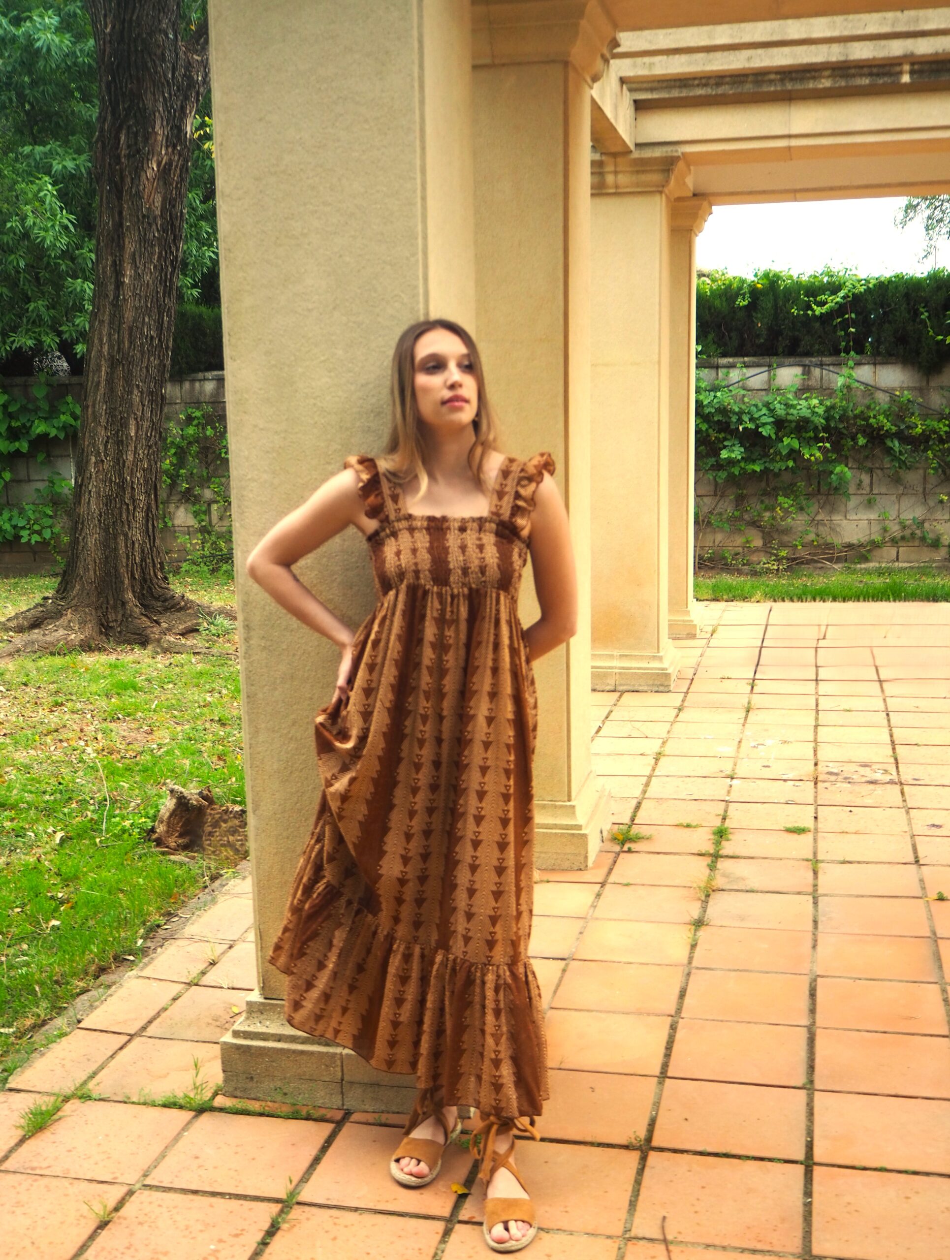 Vestido midi de tirantes etnico - Imagen 7
