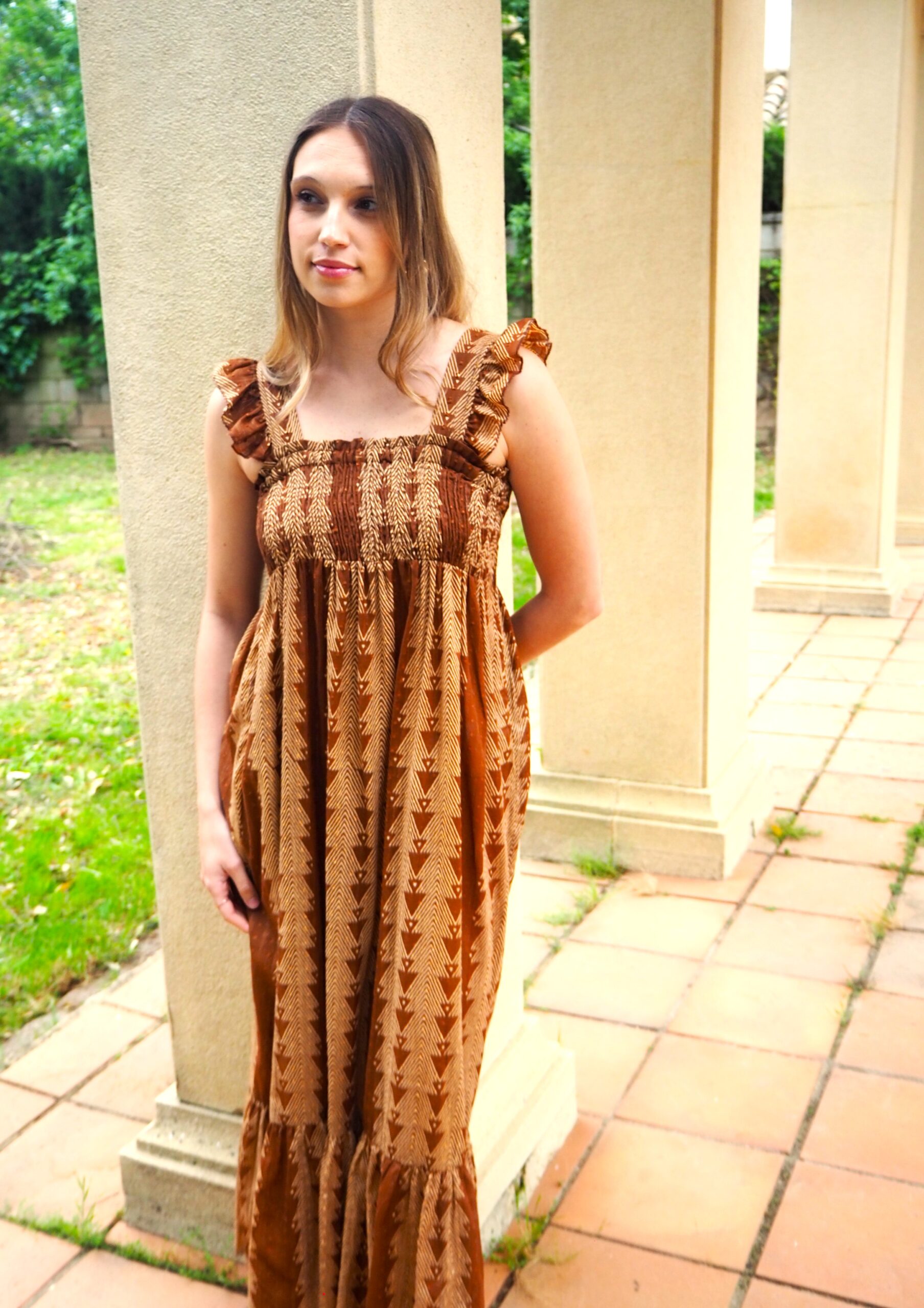 Vestido midi de tirantes etnico - Imagen 3